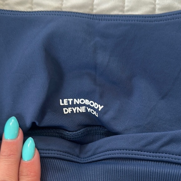 ONNE Women's Navy Blue Activewear Set - Picture 4 of 5